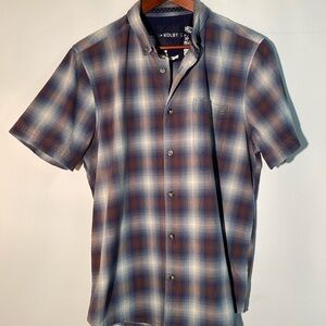 Kolby - shirt sleeve plaid shirt. Size L